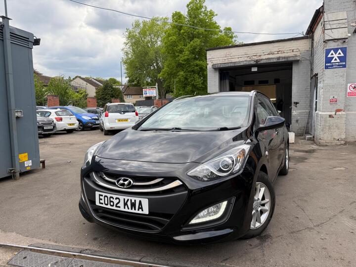 Hyundai I30 1.6 CRDi Active Tourer Auto Euro 5 5dr