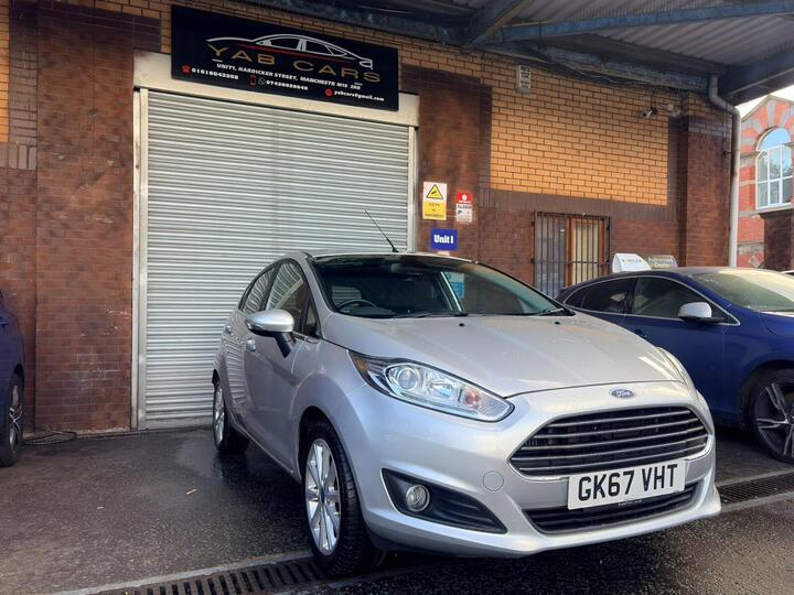 Ford Fiesta 1.0T EcoBoost Titanium Euro 6 (s/s) 5dr