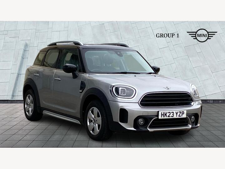 MINI Countryman 1.5 Cooper Classic Steptronic Euro 6 (s/s) 5dr MINI Countryman 1.5 Cooper Classic Steptronic Euro 6 (s/s) 5dr