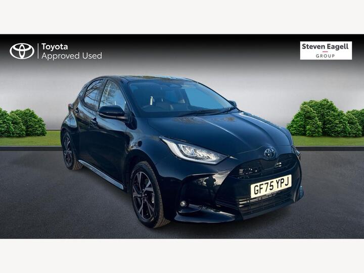 Toyota Yaris 1.5 VVT-h Design E-CVT Euro 6 (s/s) 5dr