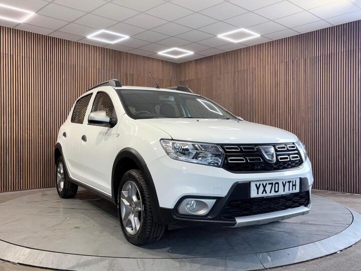 Dacia Sandero Stepway 1.0 TCe Essential Euro 6 (s/s) 5dr