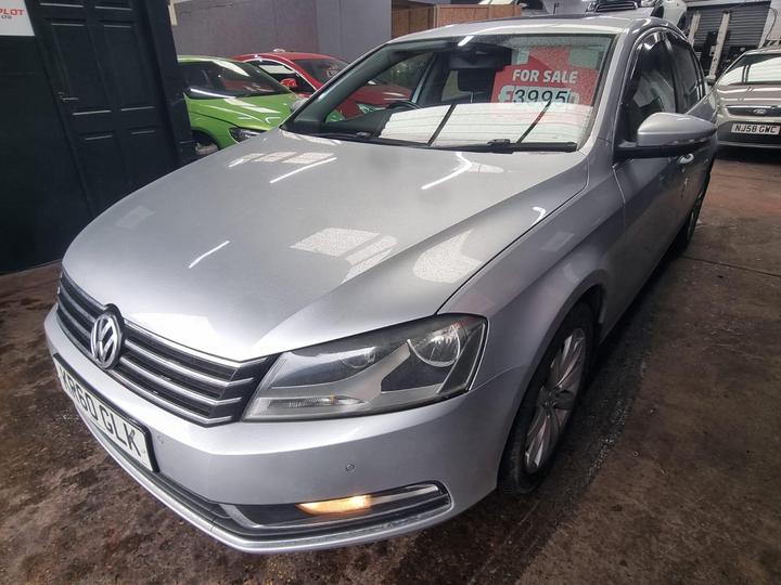 Volkswagen Passat 1.6 TDI BlueMotion Tech SE Euro 5 (s/s) 4dr