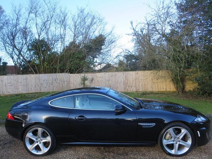 Jaguar XK 5.0 V8 Portfolio Auto Euro 5 2dr
