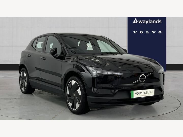 Volvo EX30 Single Motor Extended Range 69kWh Plus Auto 5dr