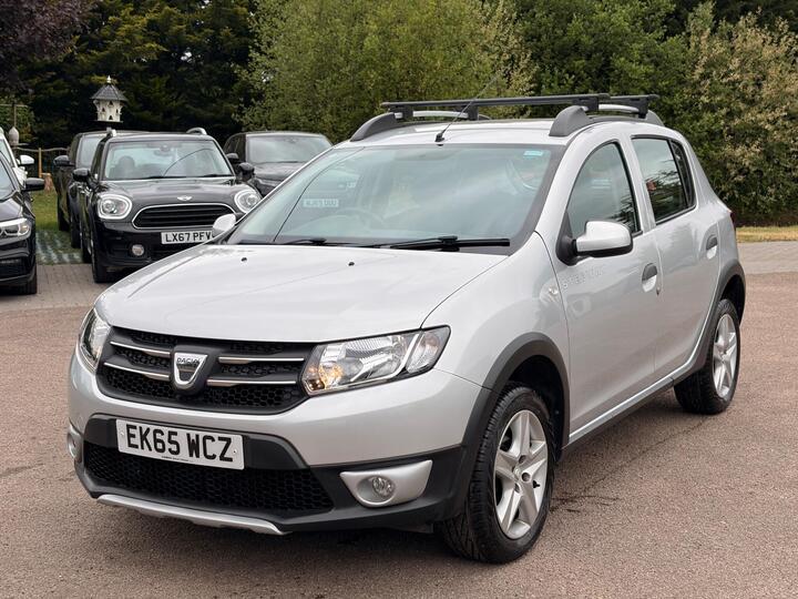 Dacia Sandero Stepway 1.5 DCi Laureate Euro 6 (s/s) 5dr