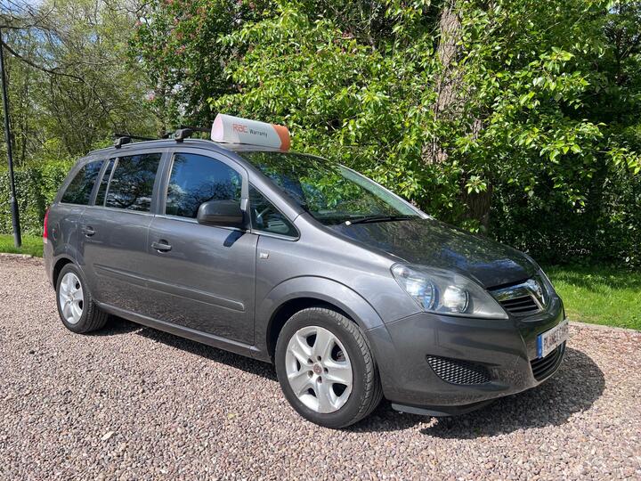 Vauxhall Zafira 1.8 16V Exclusiv Euro 5 5dr