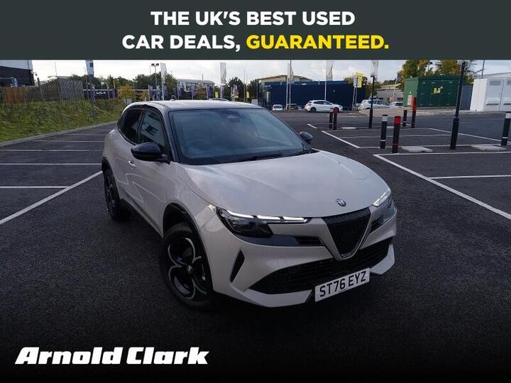 Alfa Romeo Junior 1.2 MHEV Ibrida Ti E-DCT Euro 6 (s/s) 5dr