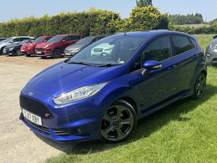 Ford Fiesta 1.6T EcoBoost ST-3 Euro 6 5dr