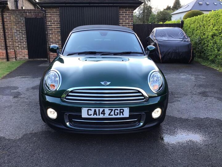 MINI Roadster 1.6 Cooper Auto Euro 6 2dr MINI Roadster 1.6 Cooper Auto Euro 6 2dr
