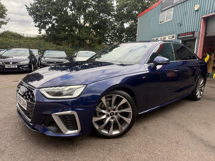 Audi A4 2.0 TDI 30 S Line S Tronic Euro 6 (s/s) 4dr