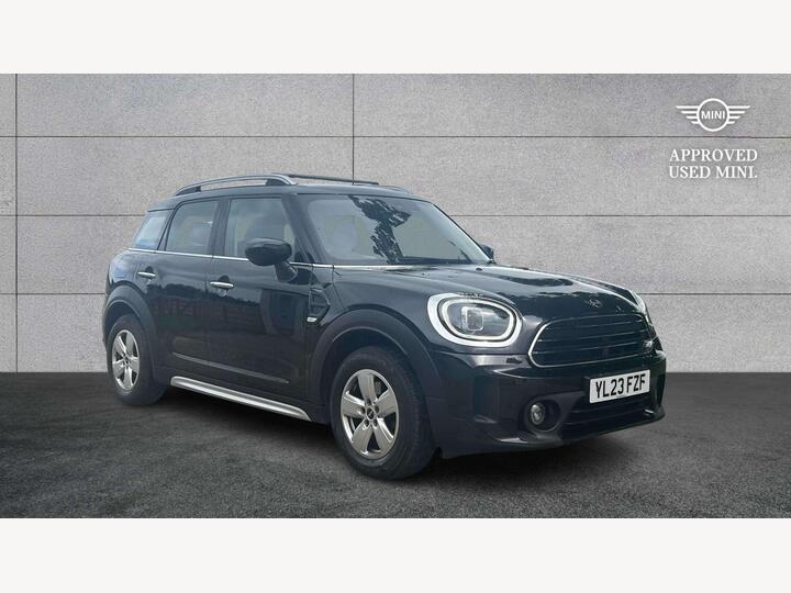 MINI Countryman 1.5 Cooper Classic Steptronic Euro 6 (s/s) 5dr MINI Countryman 1.5 Cooper Classic Steptronic Euro 6 (s/s) 5dr