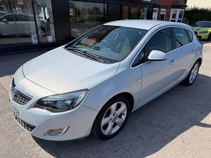 Vauxhall Astra 1.6 16v SRi Auto Euro 5 5dr