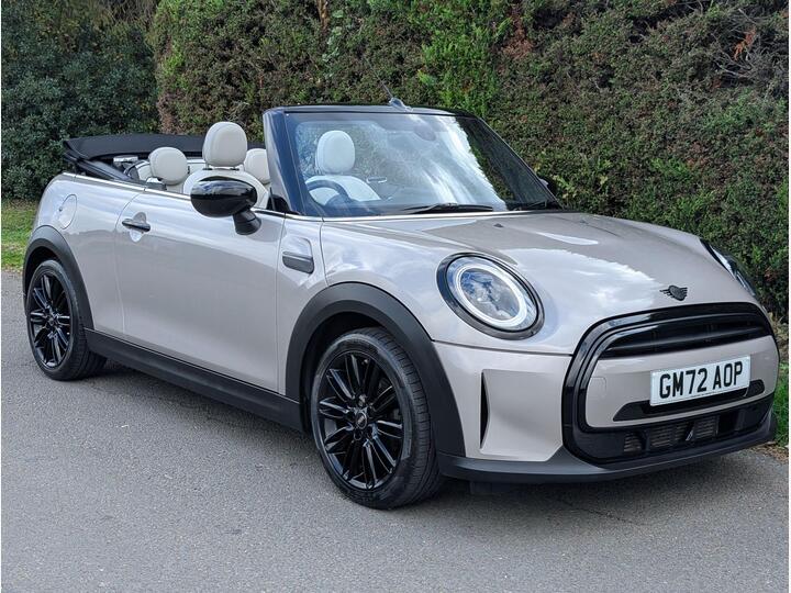 MINI Convertible 1.5 Cooper Exclusive Steptronic Euro 6 (s/s) 2dr