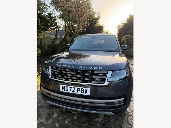 Land Rover Range Rover 3.0 P440e 38.2kWh SE Auto 4WD Euro 6 (s/s) 5dr Land Rover Range Rover 3.0 P440e 38.2kWh SE Auto 4WD Euro 6 (s/s) 5dr
