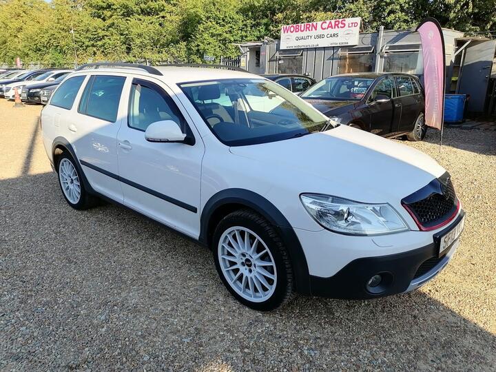 Skoda Octavia 2.0 TDI Scout DSG 4WD Euro 5 5dr