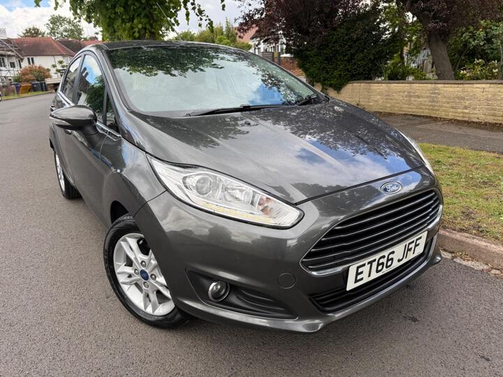 Ford Fiesta 1.0T EcoBoost Zetec Euro 6 (s/s) 5dr