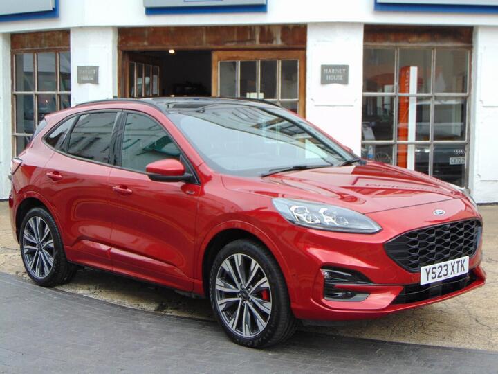 Ford Kuga 2.5 EcoBoost Duratec 14.4kWh ST-Line X CVT Euro 6 (s/s) 5dr