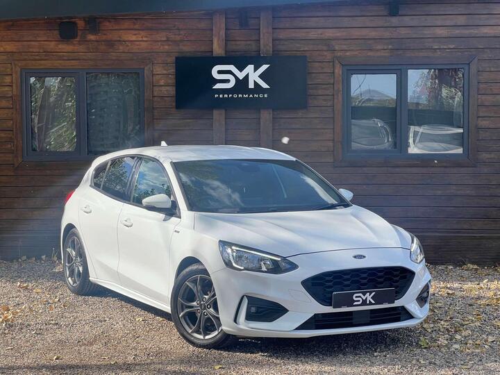 Ford FOCUS 1.0T EcoBoost ST-Line Euro 6 (s/s) 5dr