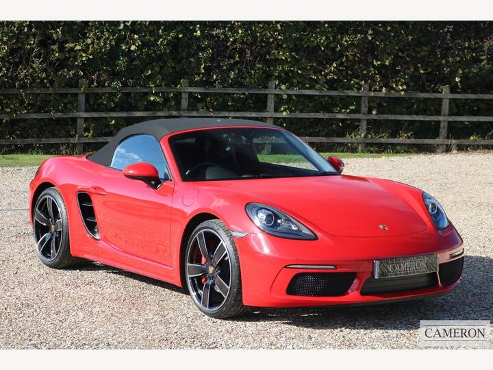 Porsche 718 Boxster 2.5T S Euro 6 (s/s) 2dr Porsche 718 Boxster 2.5T S Euro 6 (s/s) 2dr