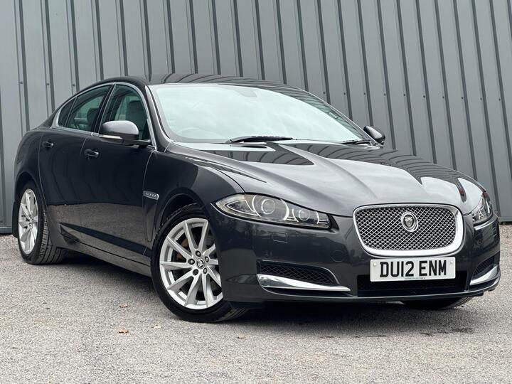 Jaguar XF 2.2d Premium Luxury Auto Euro 5 (s/s) 4dr