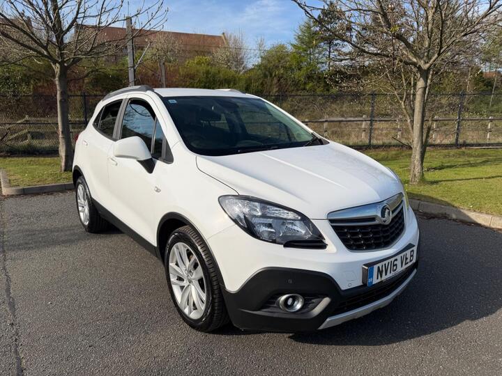 Vauxhall Mokka 1.4i Turbo Exclusiv 2WD Euro 6 (s/s) 5dr Vauxhall Mokka 1.4i Turbo Exclusiv 2WD Euro 6 (s/s) 5dr