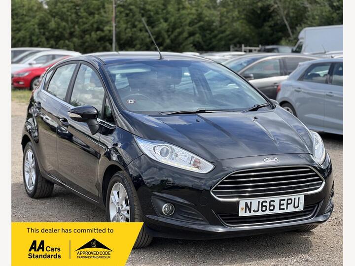 Ford Fiesta 1.25 Zetec Euro 6 5dr