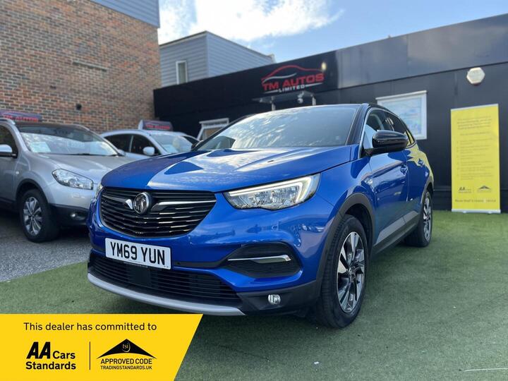 Vauxhall Grandland X 1.2 Turbo SRi Nav Auto Euro 6 (s/s) 5dr