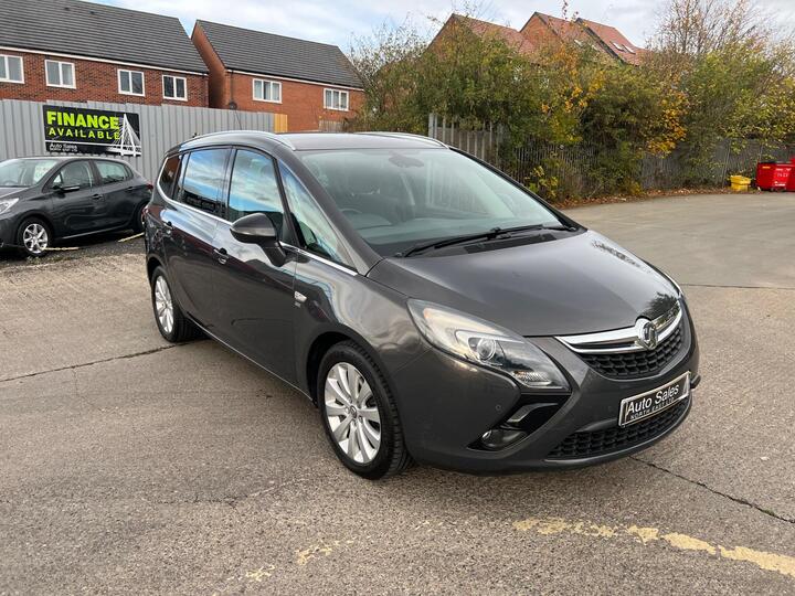 Vauxhall Zafira Tourer 2.0 CDTi EcoFLEX SE Euro 5 (s/s) 5dr Vauxhall Zafira Tourer 2.0 CDTi EcoFLEX SE Euro 5 (s/s) 5dr