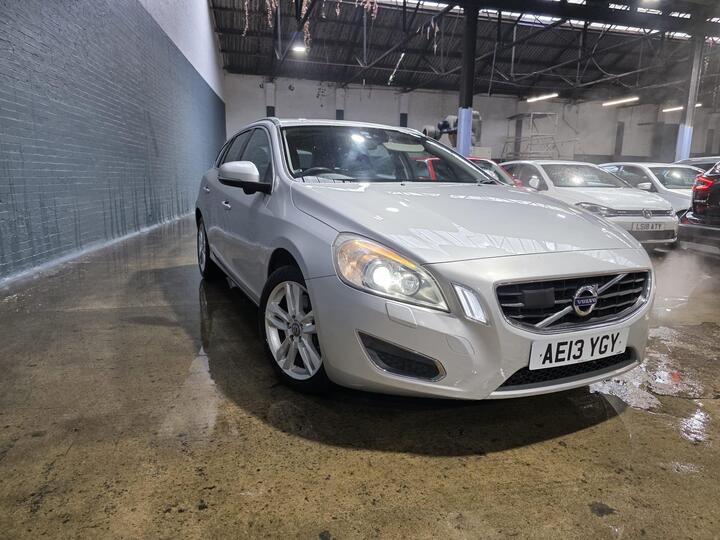 Volvo V60 2.4 D5 SE Lux Nav Geartronic Euro 5 5dr