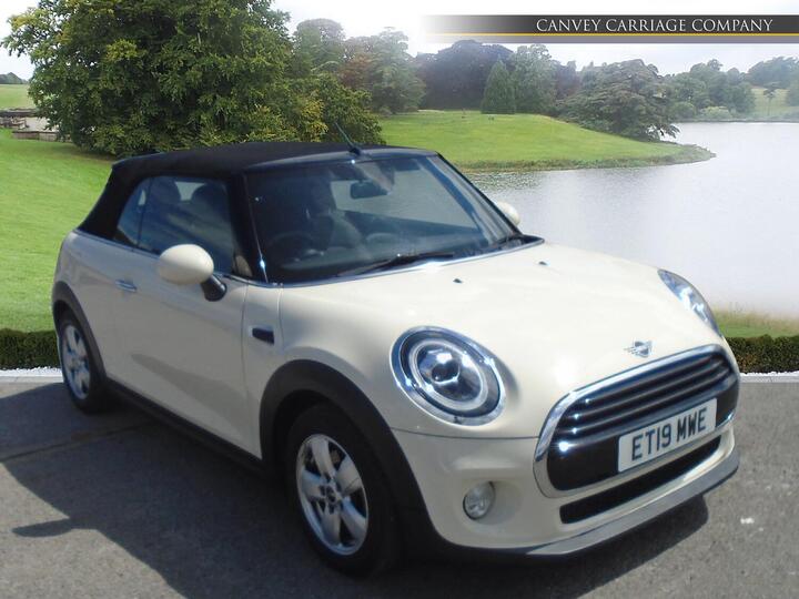 MINI Convertible 1.5 Cooper Classic Euro 6 (s/s) 2dr MINI Convertible 1.5 Cooper Classic Euro 6 (s/s) 2dr