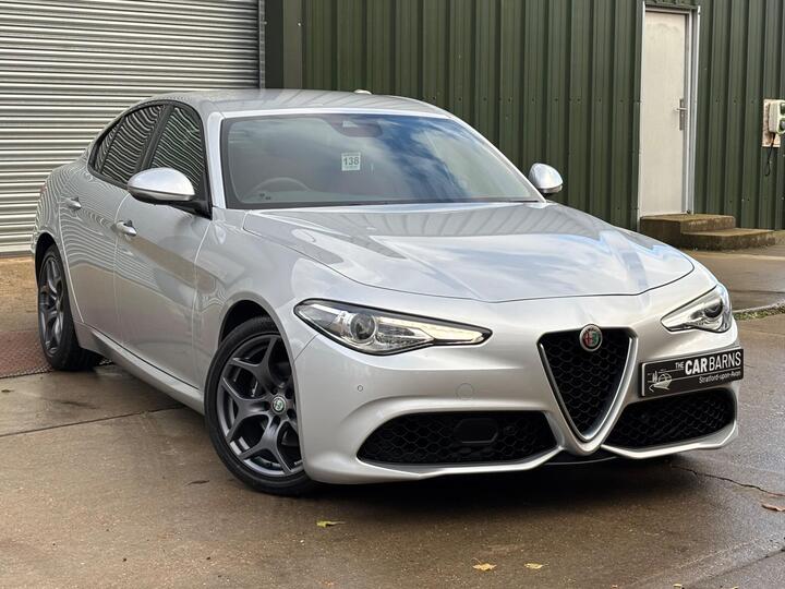Alfa Romeo Giulia 2.2 TD Speciale Auto Euro 6 (s/s) 4dr Alfa Romeo Giulia 2.2 TD Speciale Auto Euro 6 (s/s) 4dr