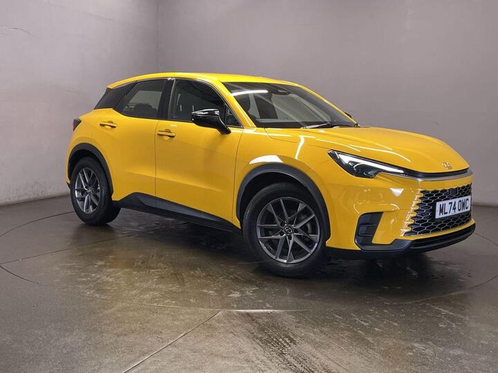 Lexus LBX 1.5 VVT-iE Premium E-CVT Euro 6 (s/s) 5dr