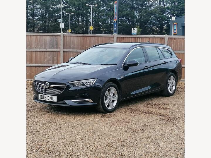 Vauxhall INSIGNIA 2.0 Turbo D BlueInjection Design Sports Tourer Euro 6 (s/s) 5dr