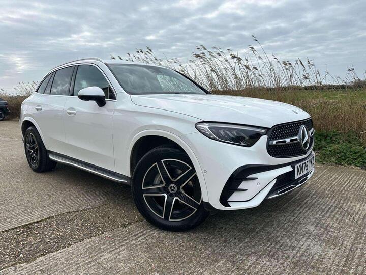 Mercedes-Benz GLC 2.0 GLC300e 31.2kWh AMG Line G-Tronic+ 4MATIC Euro 6 (s/s) 5dr Mercedes-Benz GLC 2.0 GLC300e 31.2kWh AMG Line G-Tronic+ 4MATIC Euro 6 (s/s) 5dr