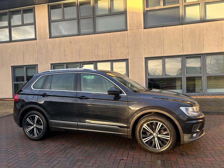Volkswagen Tiguan 2.0 TDI SE Navigation Euro 6 (s/s) 5dr