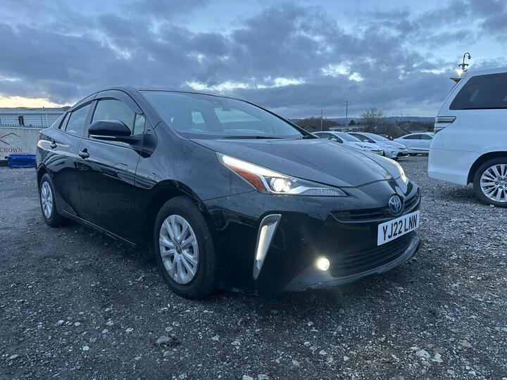 Toyota Prius 1.8 VVT-h Business Edition CVT Euro 6 Toyota Prius 1.8 VVT-h Business Edition CVT Euro 6