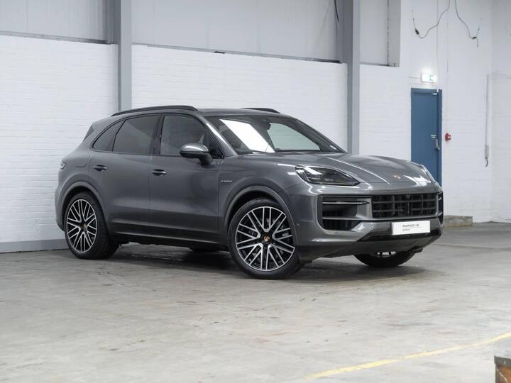 Porsche Cayenne 3.0 V6 E-Hybrid 25.9kWh TiptronicS 4WD Euro 6 (s/s) 5dr
