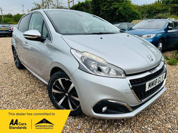 Peugeot 208 1.2 PureTech Allure Premium Euro 6 (s/s) 5dr