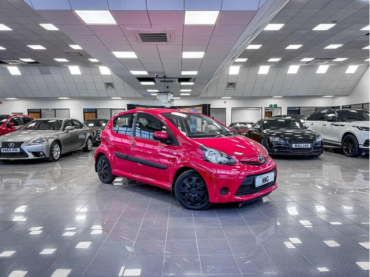 Toyota AYGO 1.0 VVT-i Move MultiMode Euro 5 5dr