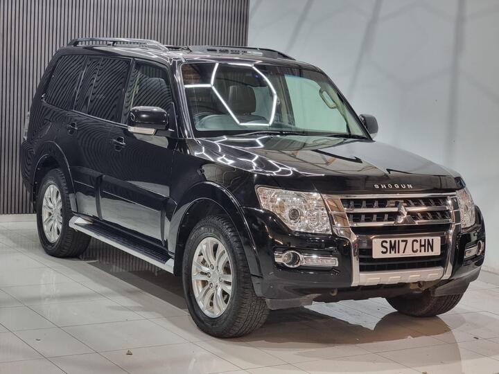 Mitsubishi Shogun 3.2 DI-DC SG3 Auto 4WD Euro 6 5dr LWB Mitsubishi Shogun 3.2 DI-DC SG3 Auto 4WD Euro 6 5dr LWB