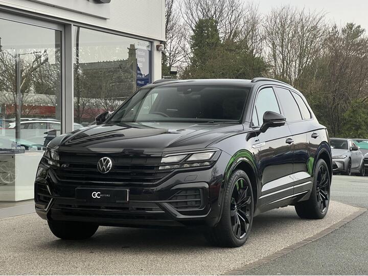Volkswagen Touareg 3.0 TDI V6 Black Edition Tiptronic 4Motion Euro 6 (s/s) 5dr