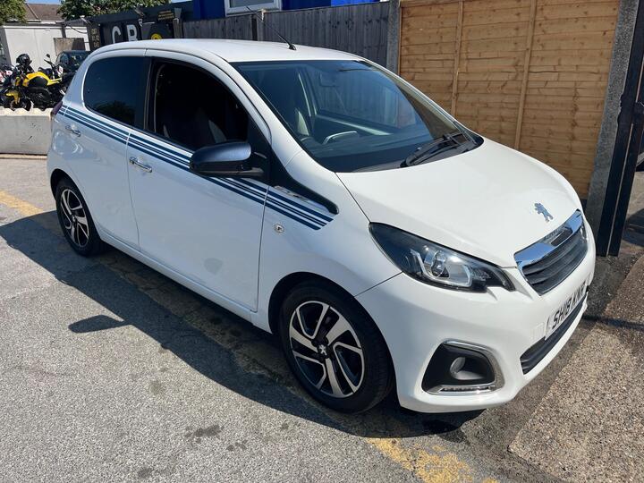 Peugeot 108 1.2 PureTech Collection Euro 6 5dr