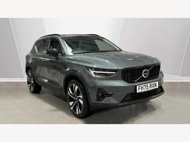 Volvo XC40 Ultra, B4 Mild Hybrid, Petrol, Dark ( Blond Leather )