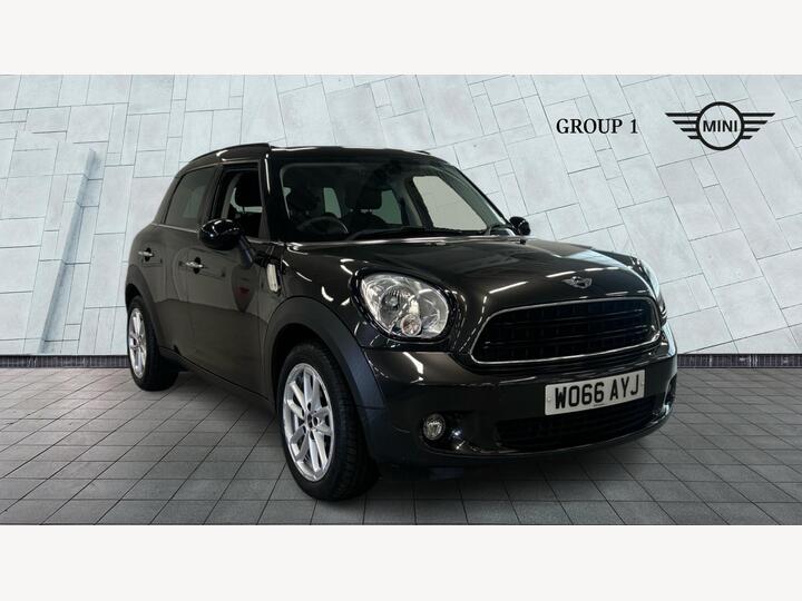 MINI Countryman 1.6 Cooper Euro 5 (s/s) 5dr MINI Countryman 1.6 Cooper Euro 5 (s/s) 5dr