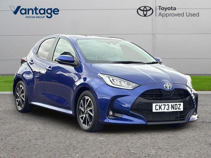 Toyota Yaris 1.5 VVT-h Design E-CVT Euro 6 (s/s) 5dr