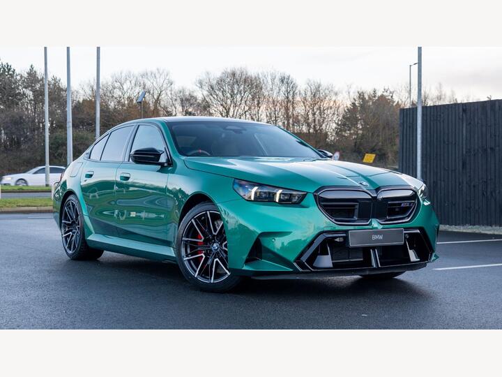 BMW M5 4.4 22.1kWh Steptronic XDrive Euro 6 (s/s) 4dr