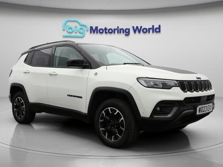 Jeep Compass 1.3 GSE T4 11.4kWh Trailhawk Auto 4xe Euro 6 (s/s) 5dr Jeep Compass 1.3 GSE T4 11.4kWh Trailhawk Auto 4xe Euro 6 (s/s) 5dr
