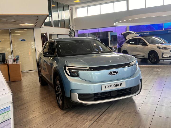 Ford Explorer Extended Range 77kWh Select Auto 5dr