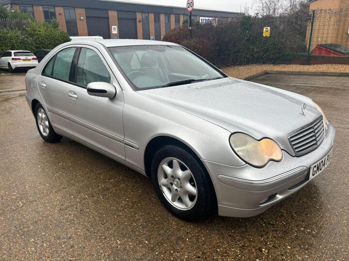 Mercedes-Benz C Class 2.1 C200 CDI Elegance SE 4dr