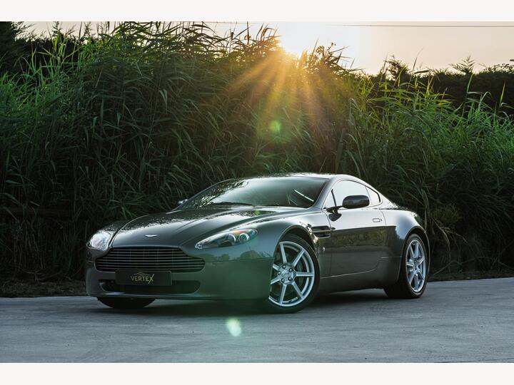 Aston Martin Vantage 4.3 V8 Euro 4 2dr